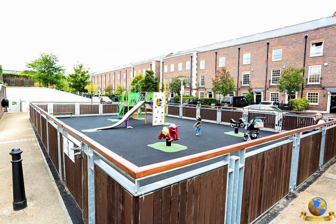 Modern 2 Bedroom Apartment London Exterior foto