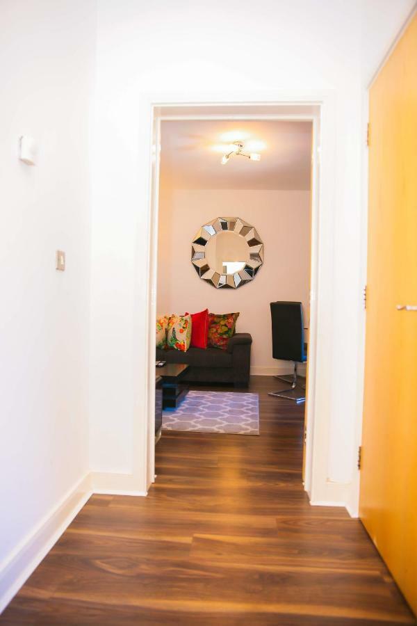 Modern 2 Bedroom Apartment London Exterior foto